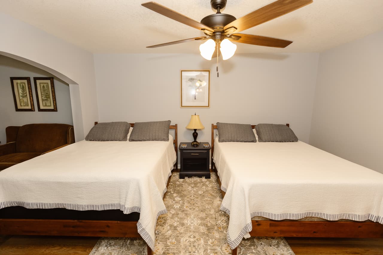 The Driftwood Suite at Blue Boar Inn